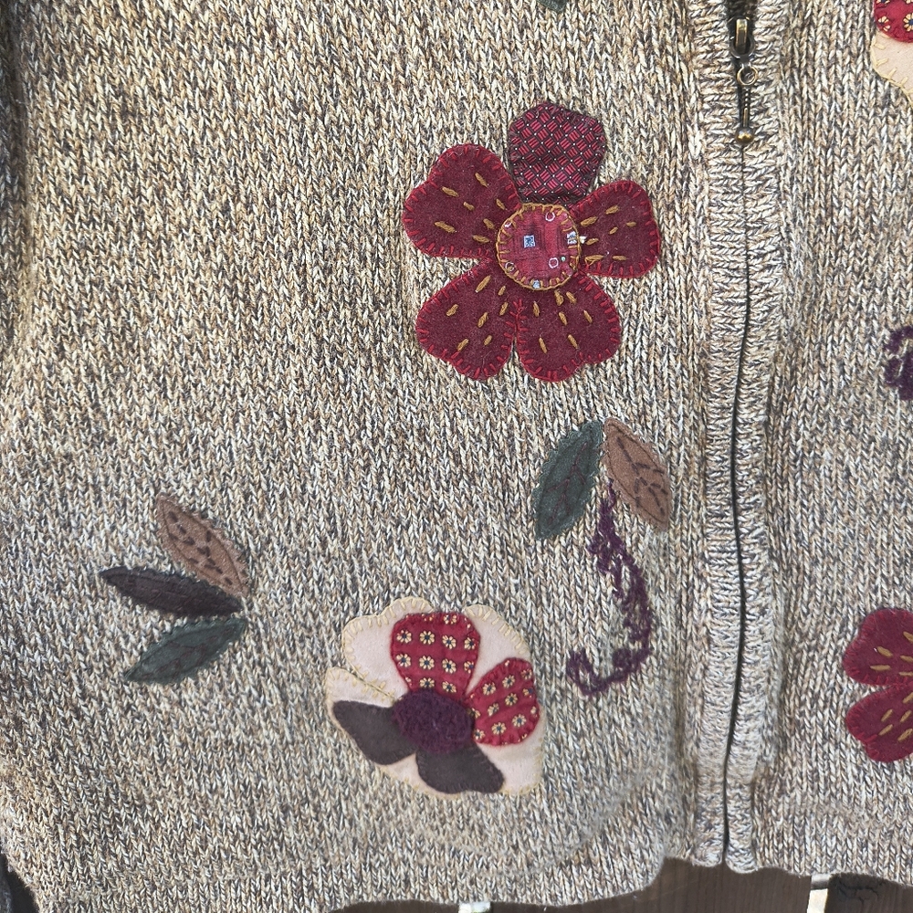 VINTAGE | Crazy HorseLiz Clairborne Zip Cardigan Embroidered Floral Brown - Picture 4 of 9